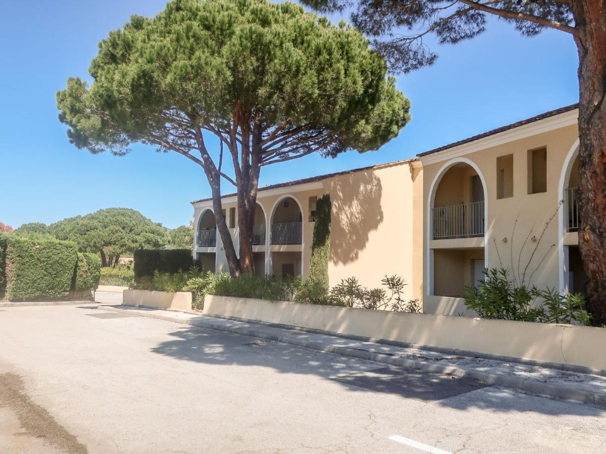 Caesar Domus-5 Saint-Tropez